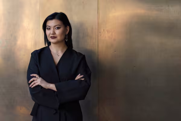 -i-cannot-be-put-in-a-cage-like-the-character-of-carmen-i-always-fight-for-my-freedom-aigul-akhmetshina-interview-by-helena-matheopoulos-8
