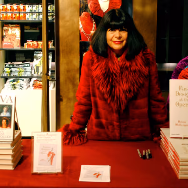 helena-matheopoulos-journalist-author-opera-specialist-photo-03