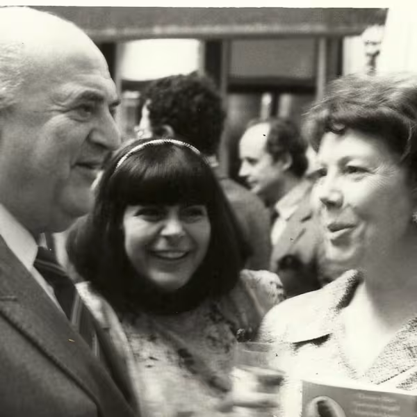 helena-matheopoulos-journalist-author-opera-specialist-photo-14